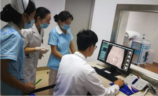 我院成功开展首例子宫输卵管造影术